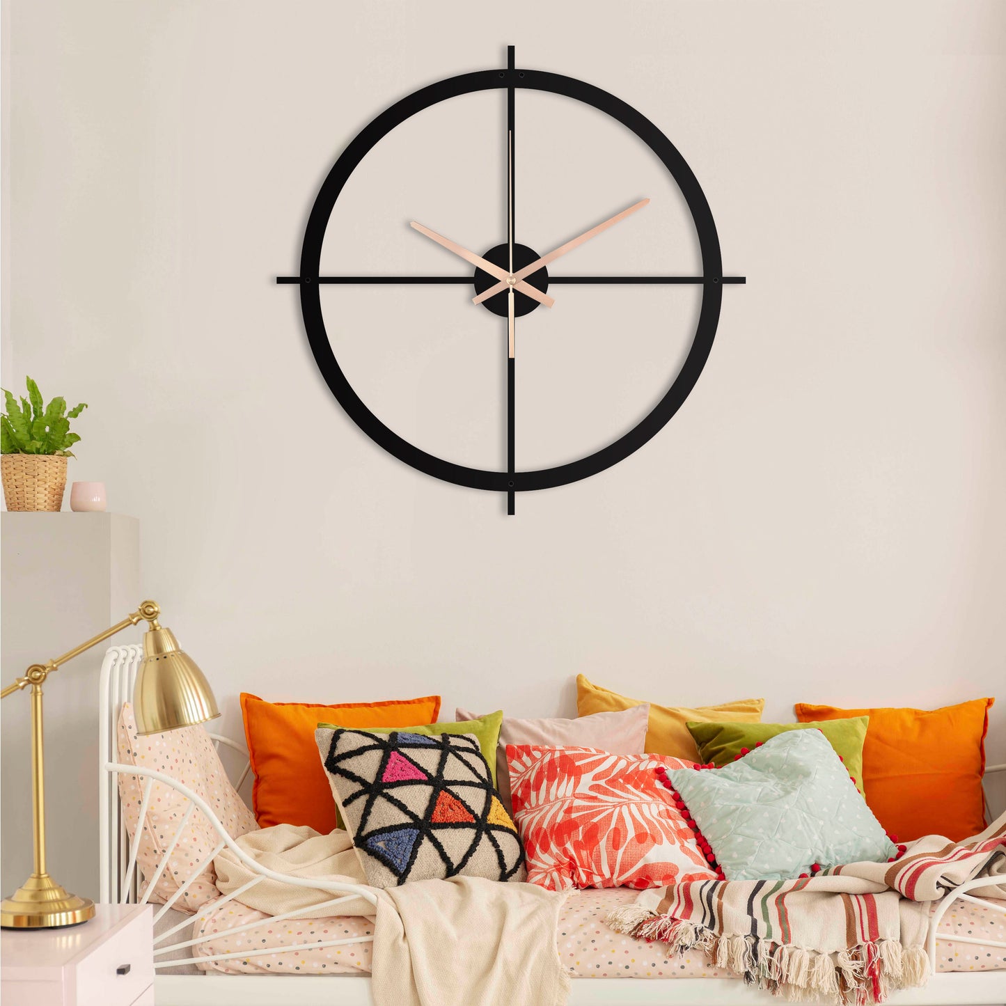 11-Dekoratif Metal Duvar Saati