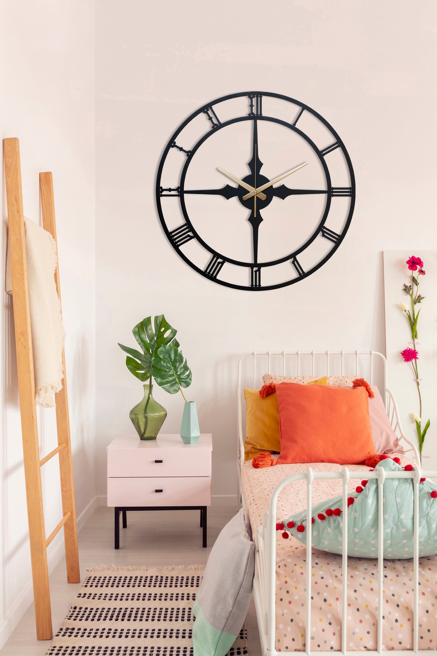 12-Dekoratif Metal Duvar Saati