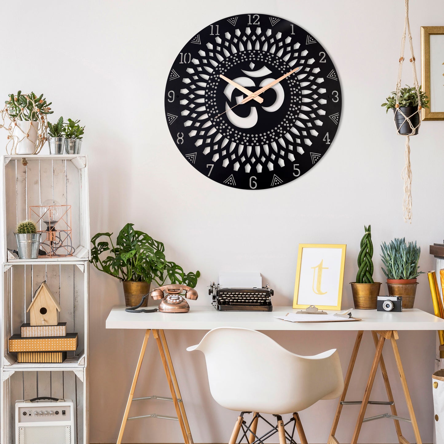 84-Dekoratif Metal Duvar Saati