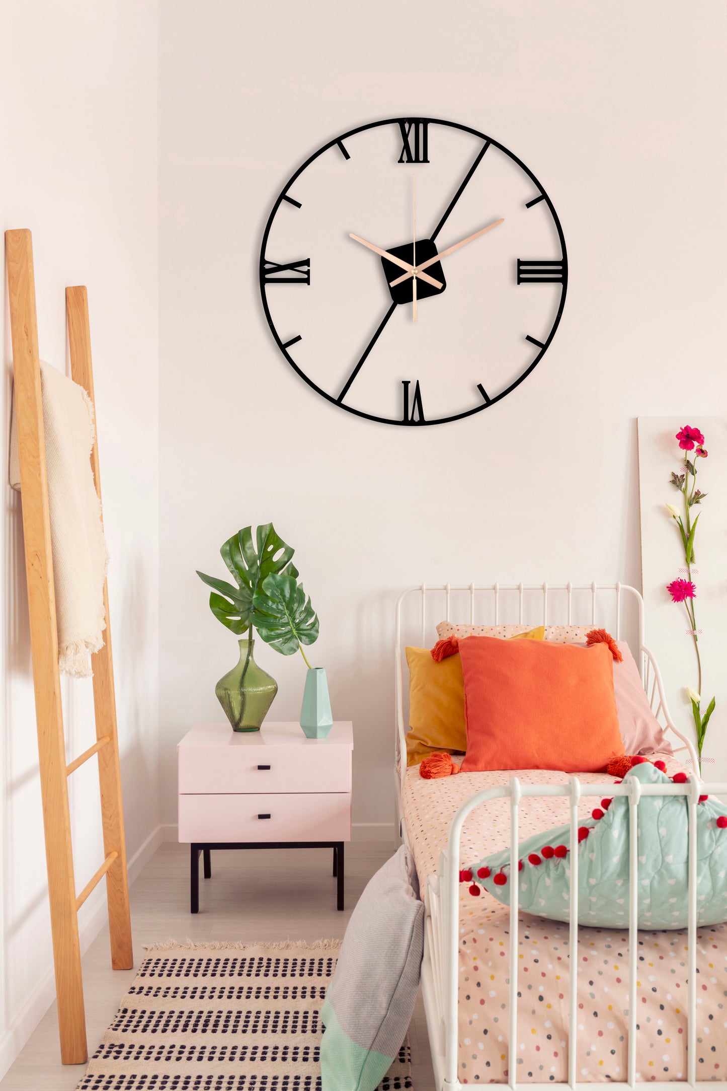 153-Dekoratif Metal Duvar Saati