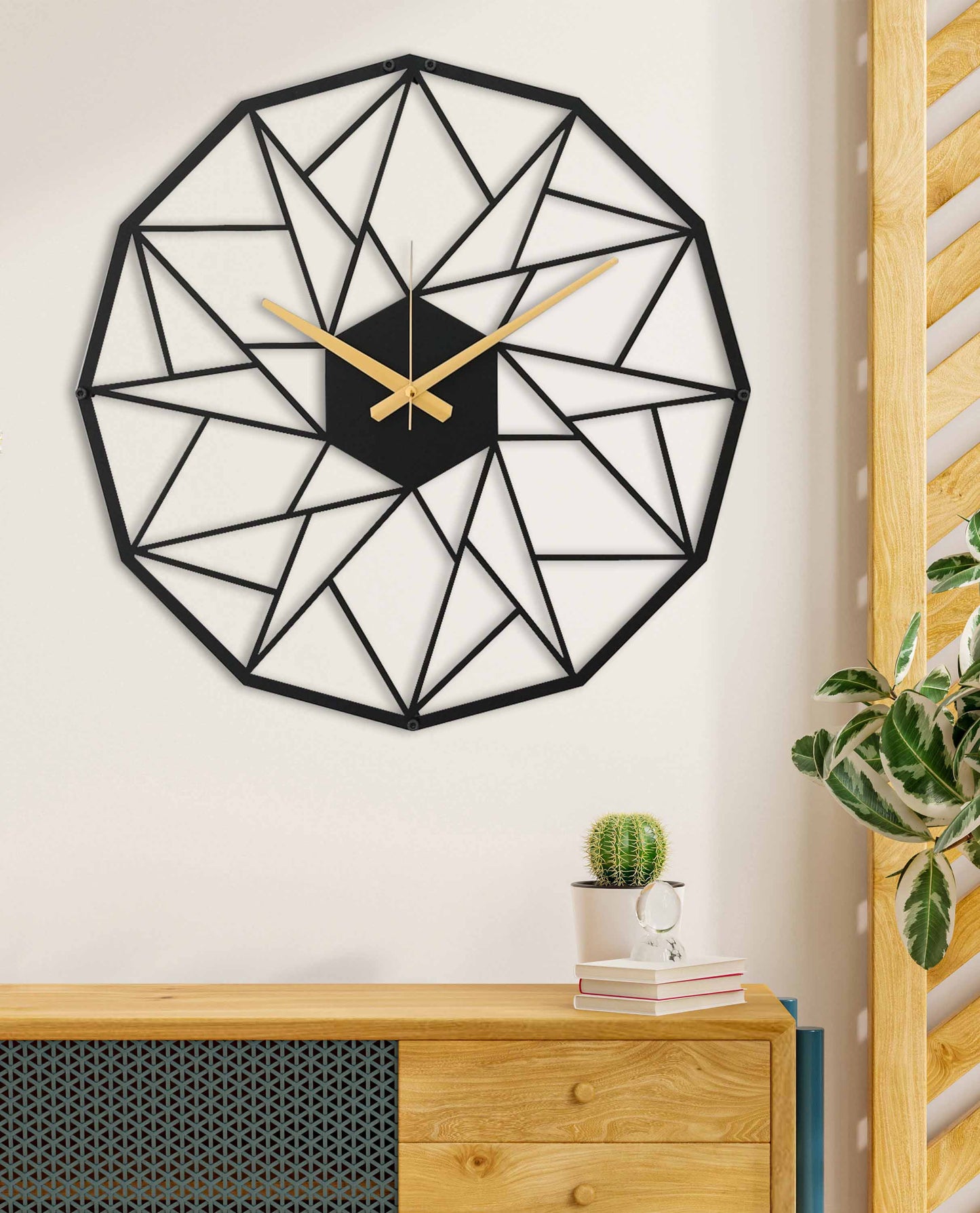 17-Dekoratif Metal Duvar Saati