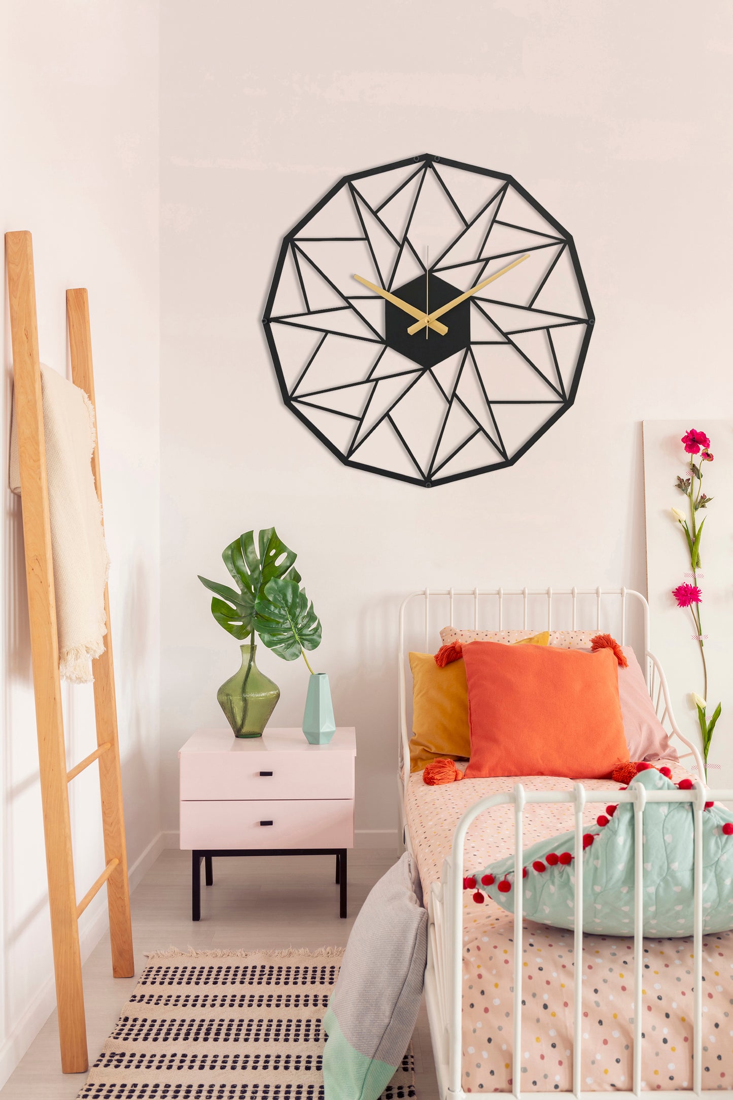 17-Dekoratif Metal Duvar Saati