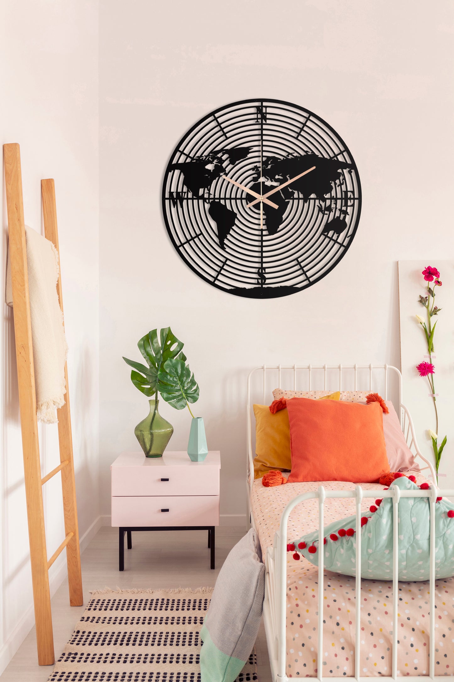 59-Dekoratif Metal Duvar Saati