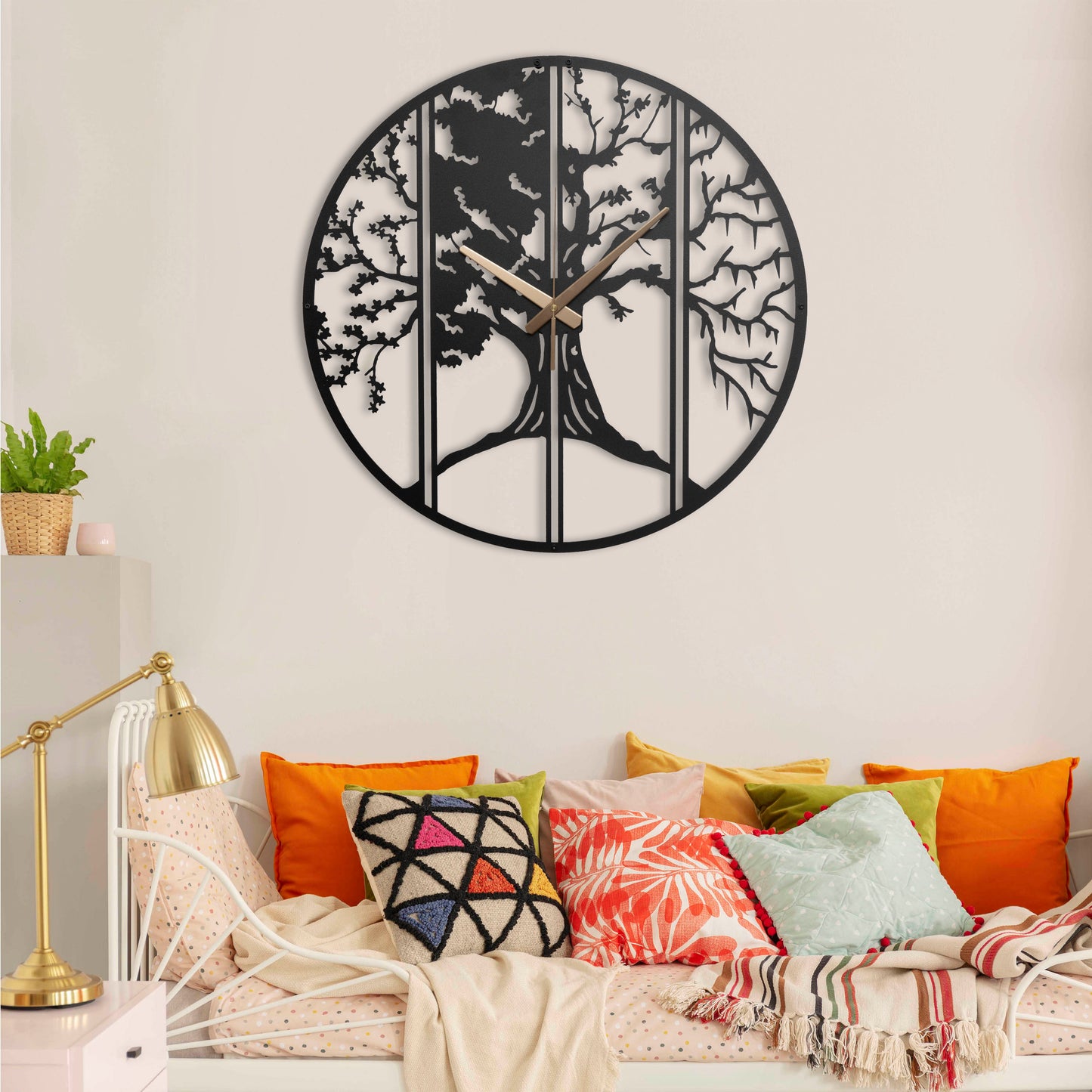 69-Dekoratif Metal Duvar Saati