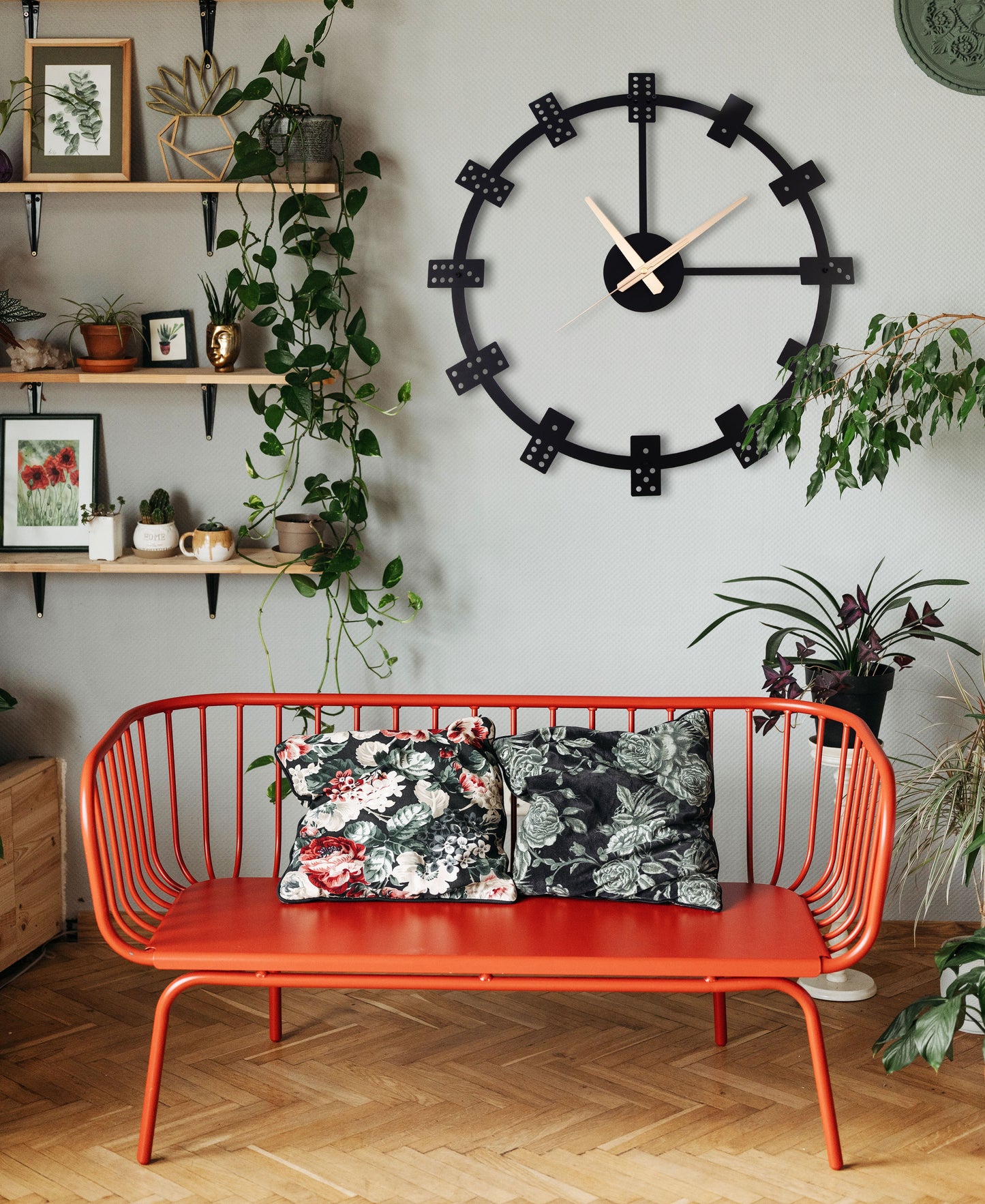 89-Dekoratif Metal Duvar Saati