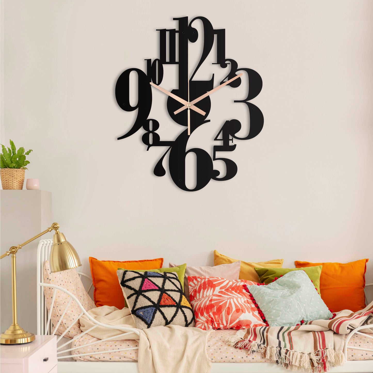 100-Dekoratif Metal Duvar Saati