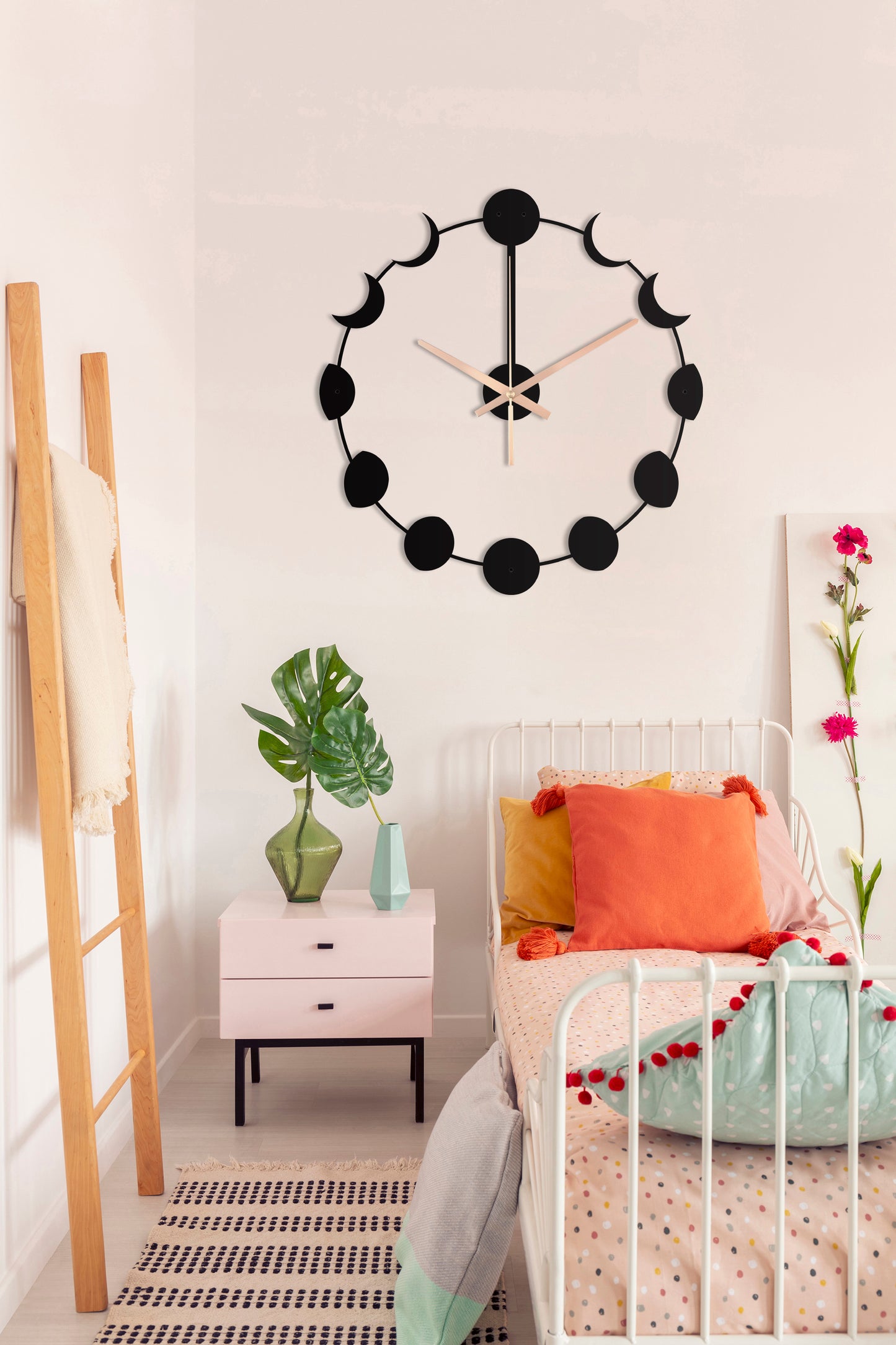 121-Dekoratif Metal Duvar Saati