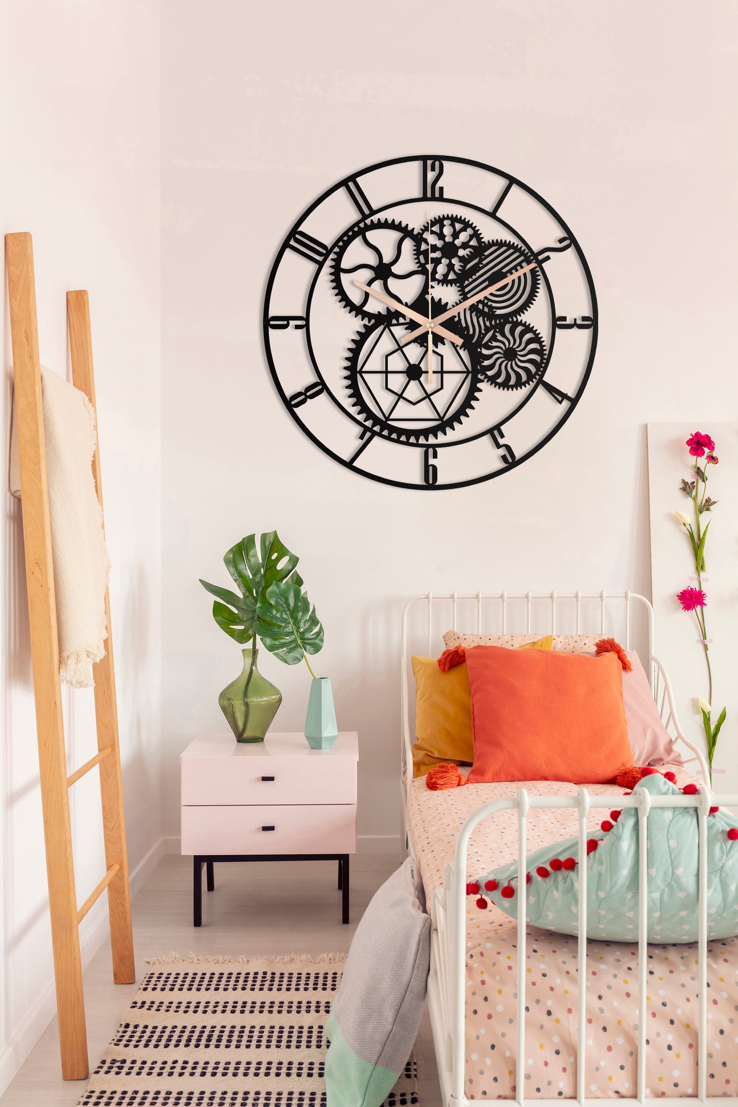 124-Dekoratif Metal Duvar Saati