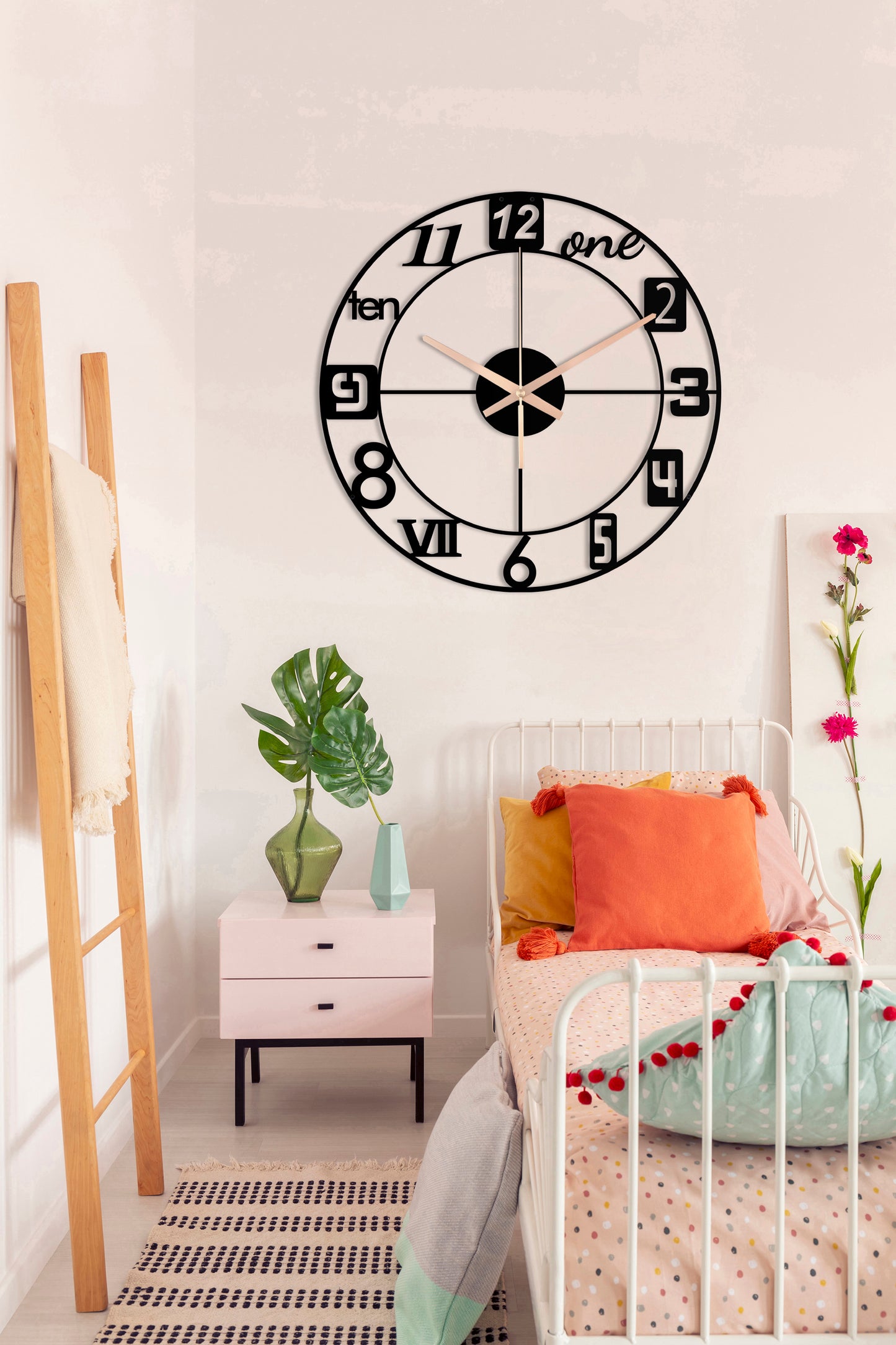 233-Dekoratif Metal Duvar Saati